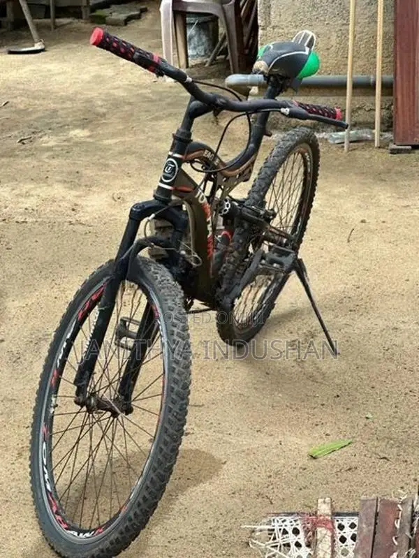 Tomahawk Foot Bicycle