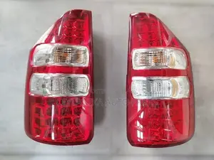 Noah ZRR70 Tail Lamp