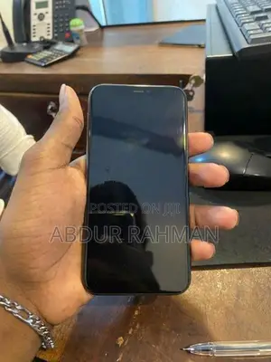 Apple iPhone 11 Pro (Used)