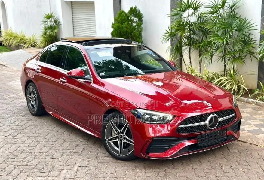 Mercedes Benz C200 AMG Premium Plus 2023