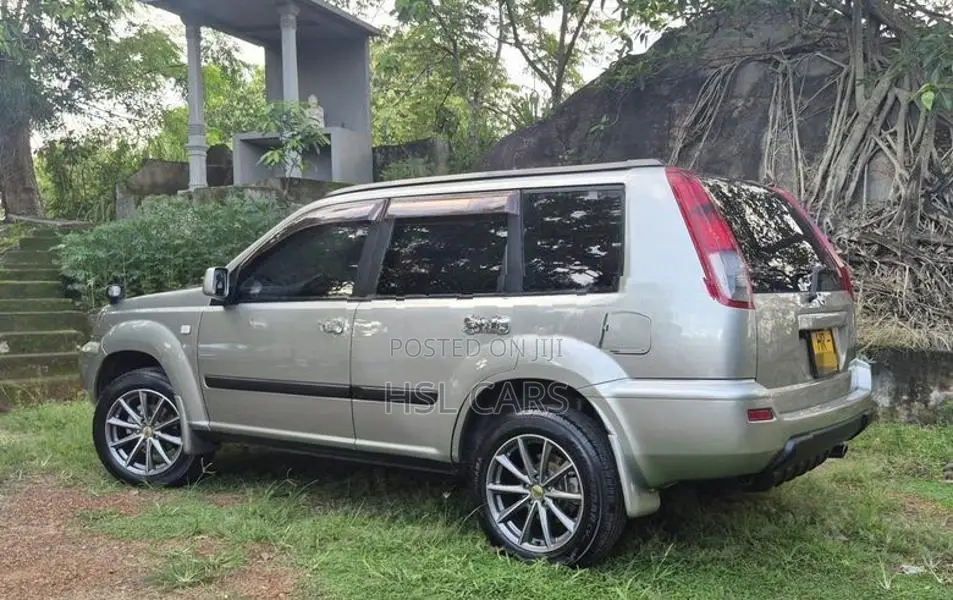 Nissan X-Trail NT 30 2002