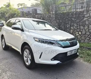 Toyota Harrier Elegance 2017