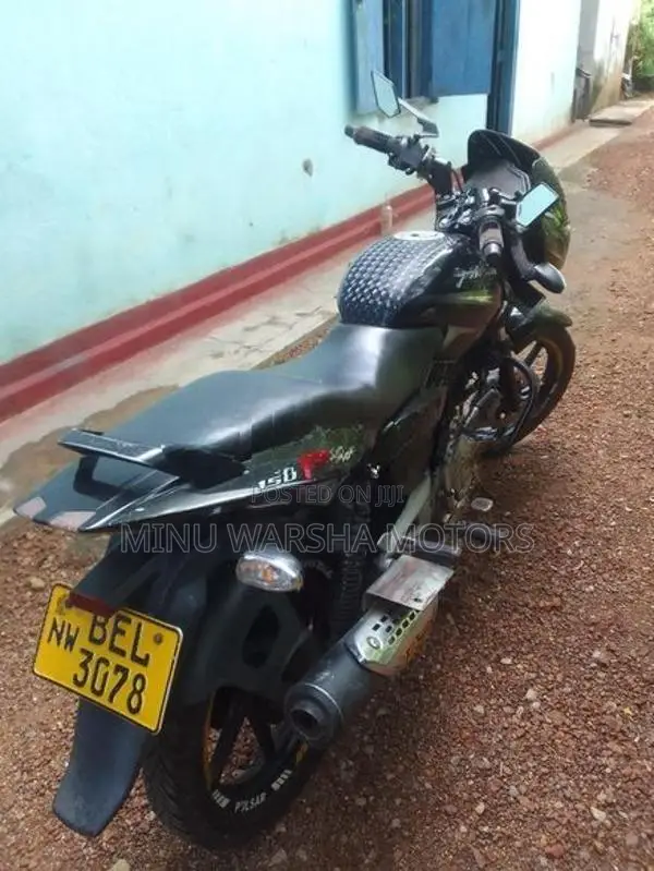 Bajaj Pulsar 150 2016