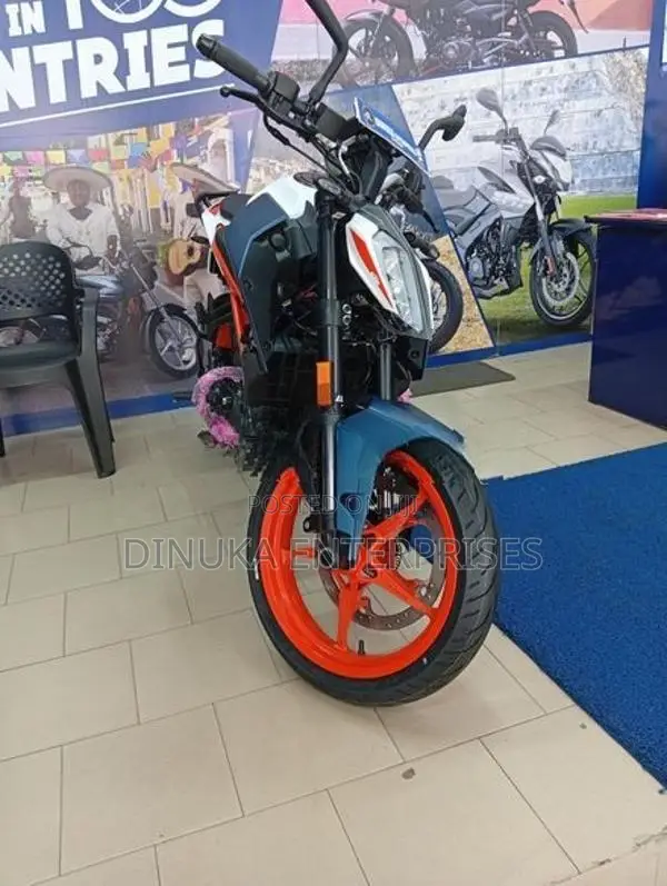 KTM Duke 160 2026