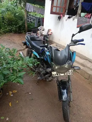 Bajaj Discover 2010