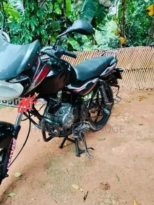 Bajaj Discover 2013