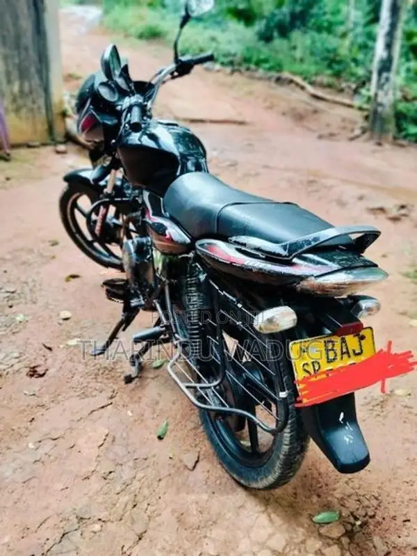 Bajaj Discover 2013