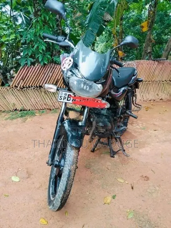 Bajaj Discover 2013