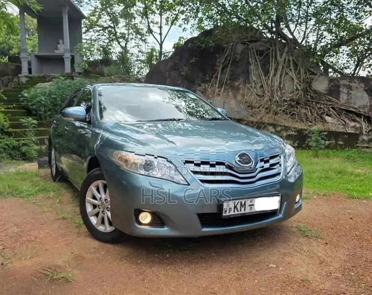 Toyota Camry G 2010
