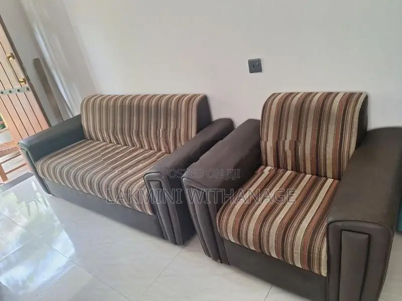 Singer Sofa Set
