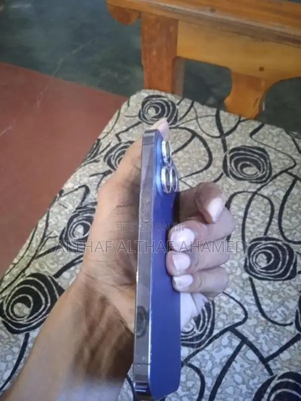 Apple iPhone 14 Pro (Used)