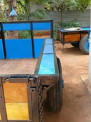 Landmaster Box