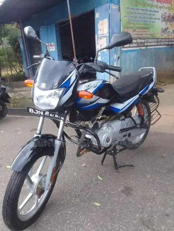 Bajaj CT100 2025
