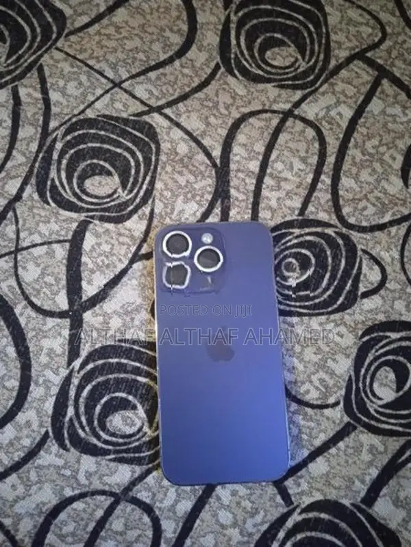 Apple iPhone 14 Pro (Used)