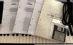 Yamaha W7 Synthesizer 1994