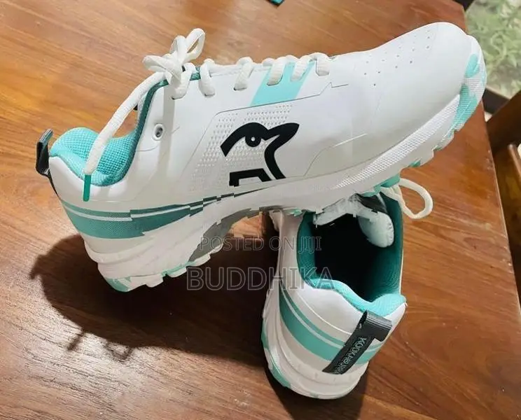 Cricket Shoes