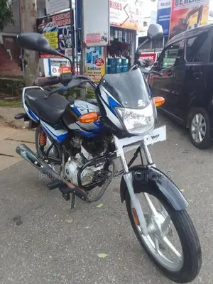 Bajaj CT100 ES 2025