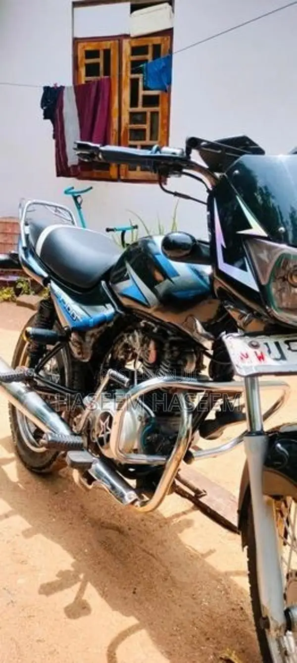 Bajaj CT100 2009