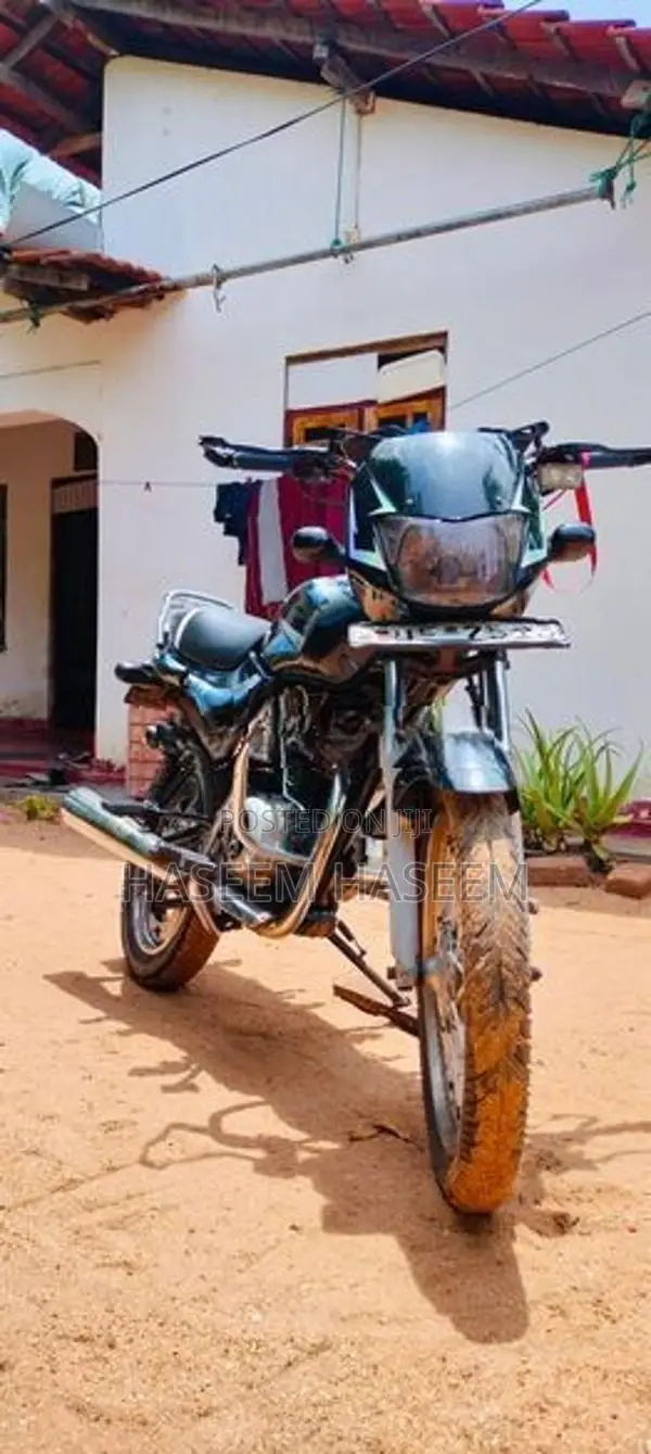 Bajaj CT100 2009