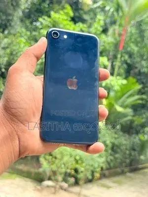 Apple iPhone SE 3 64GB (Used)