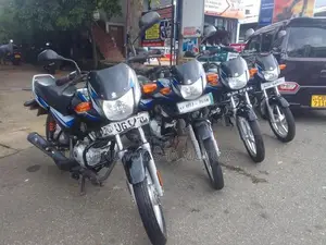 Bajaj CT100 2024