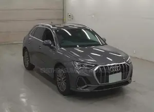 Audi Q3 S LINE 1.5L 2024