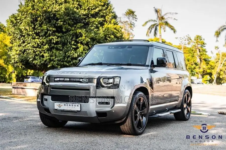 Land Rover Defender 110 XS STRAIGHT PETL 2024