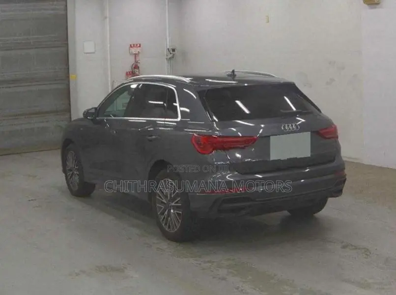 Audi Q3 S LINE 1.5L 2024