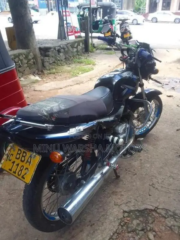 Bajaj CT100 2014