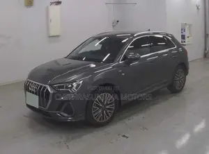 Audi Q3 S LINE 1.5L 2024