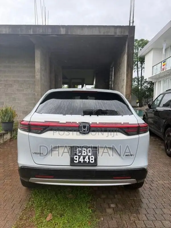 Honda Vezel Z apple car player 2025
