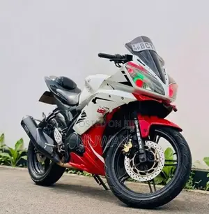 Yamaha R15 Special Edition 2016