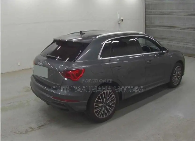 Audi Q3 S LINE 1.5L 2024