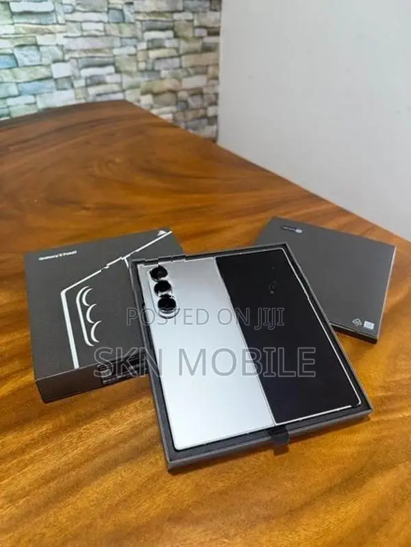 Samsung Galaxy Z Fold 7 12GB 256GB 5G (Used)