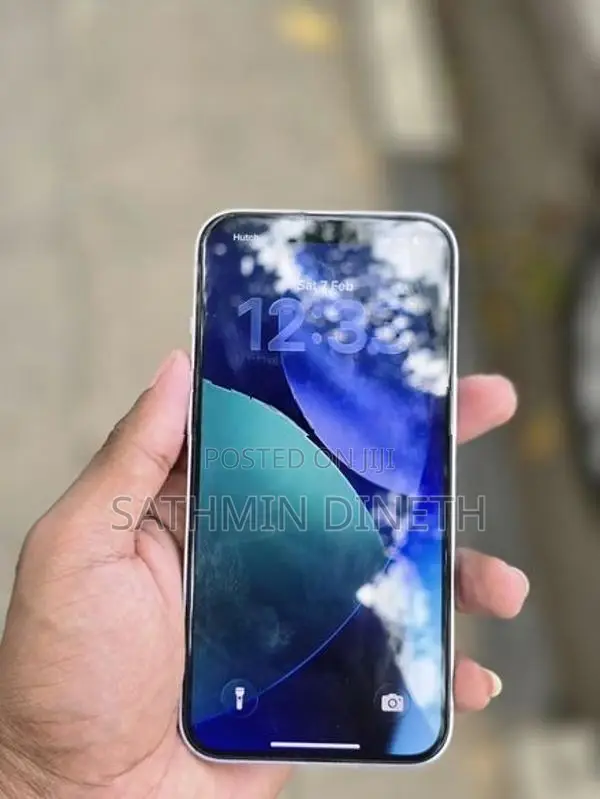 Apple iPhone 14 (Used)