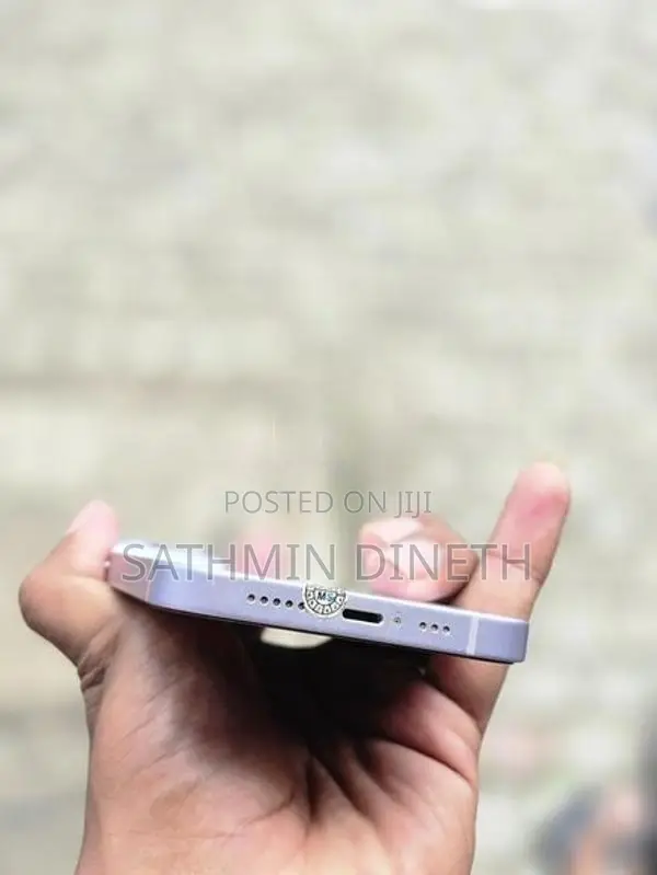 Apple iPhone 14 (Used)