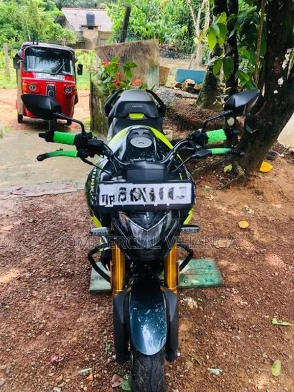 Hero Hunk 160R 2026