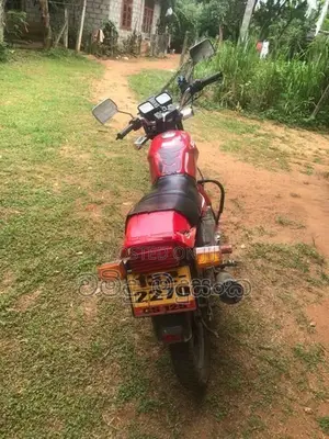 Suzuki GS 125 1993