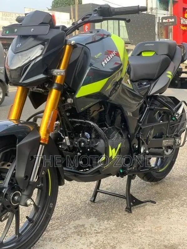 Hero Hunk 160R 4V 2026