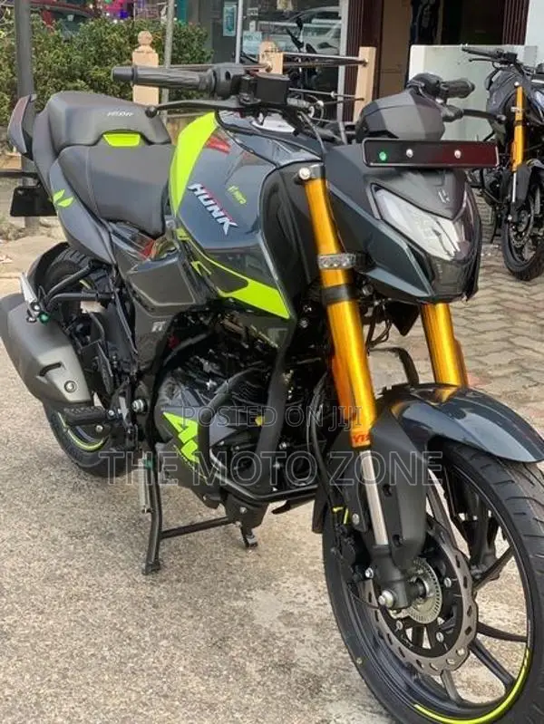 Hero Hunk 160R 4V 2026