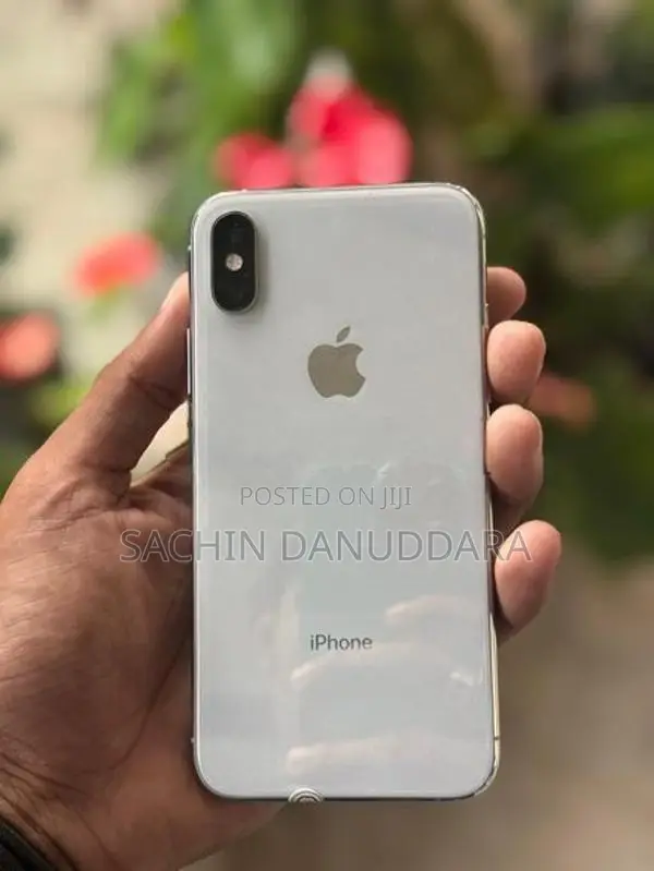 Apple iPhone XS (Used)