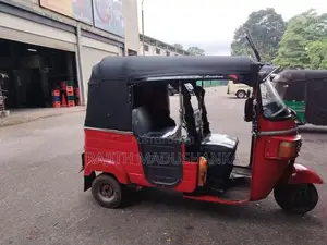 Bajaj RE Three Wheeler 2010
