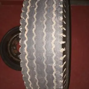 ඉසුසු Isuzu ELF NKR RIM/Tyre රිම් 2 ටයර් 01