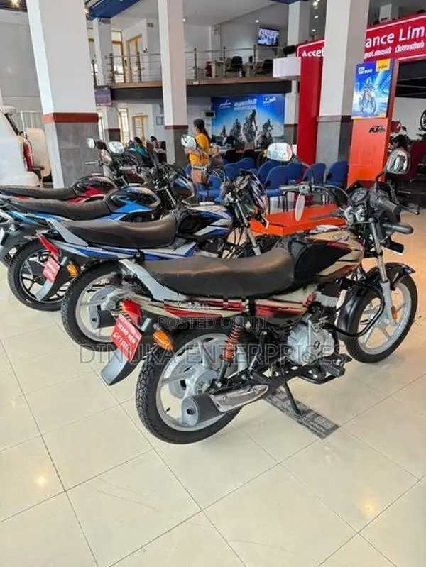 Bajaj CT100 2026