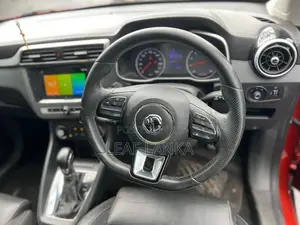 MG ZS 2019