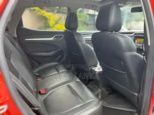 MG ZS 2019