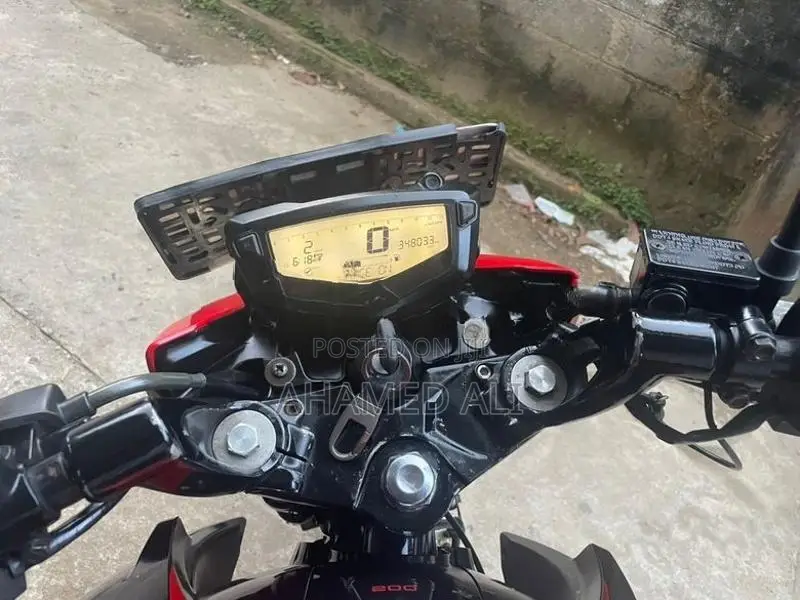 TVS Apache RTR 200 2017