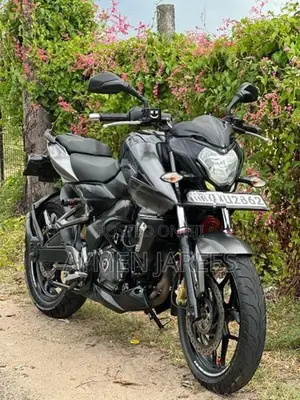 Bajaj Pulsar NS200 Black 2020