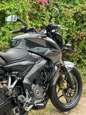 Bajaj Pulsar NS200 Black 2020