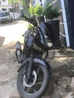 Bajaj Pulsar 180 2012